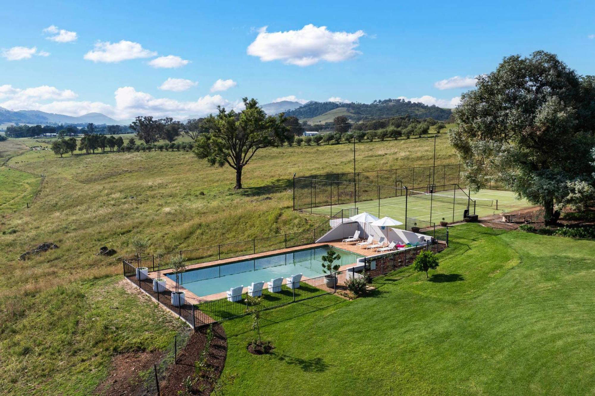 Stay In Mudgee The Grove, The Church, And Premium Private Homestead Extérieur photo