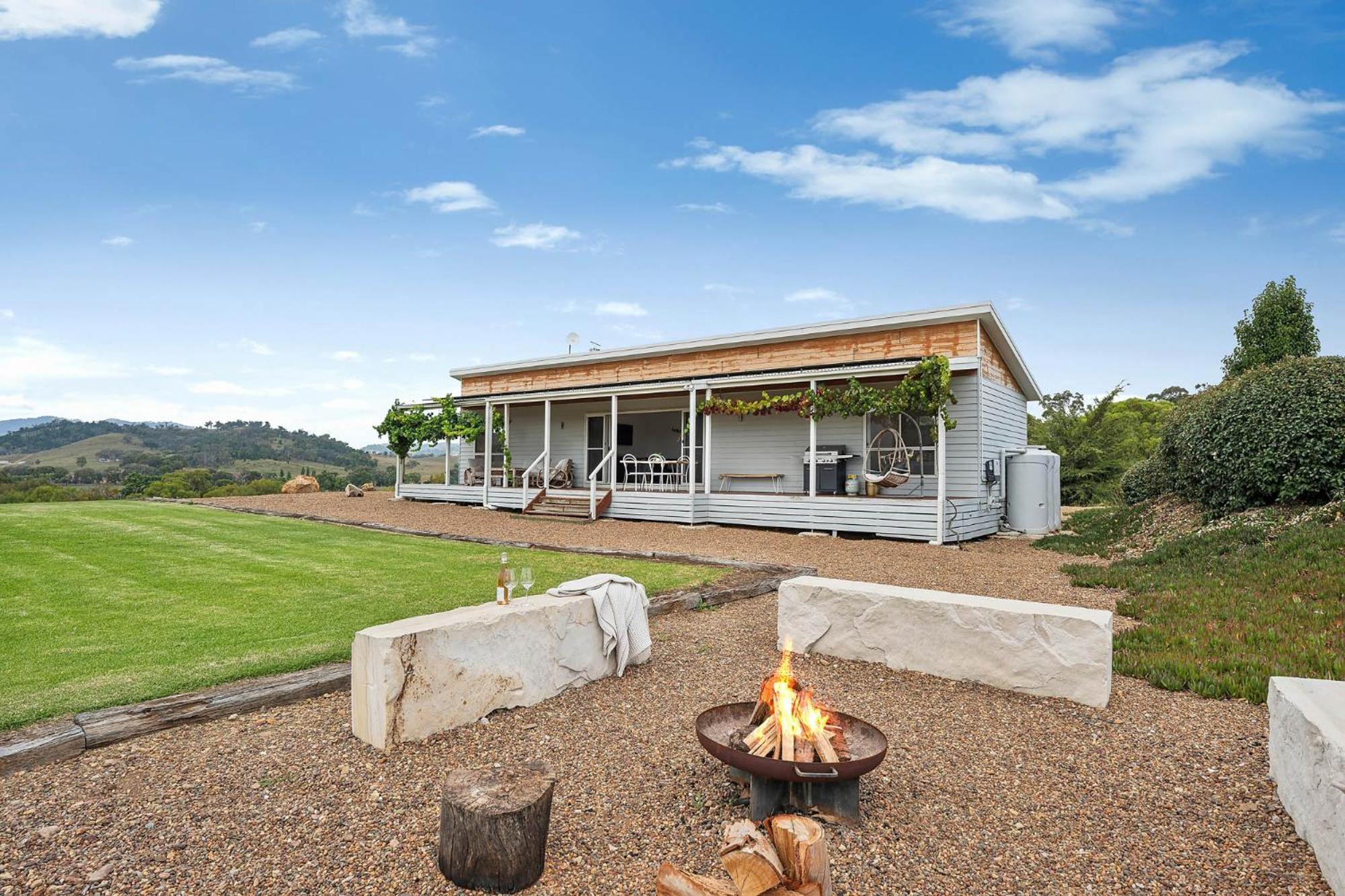 Stay In Mudgee The Grove, The Church, And Premium Private Homestead Extérieur photo